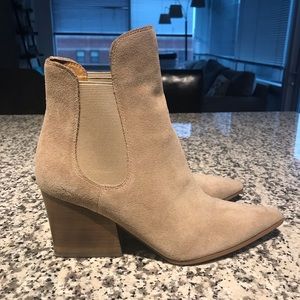 Kendall & Kylie Fox Booties